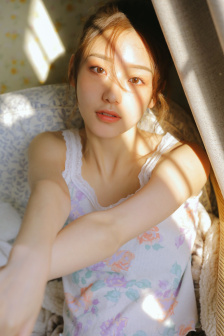 美女恶搞视频换装